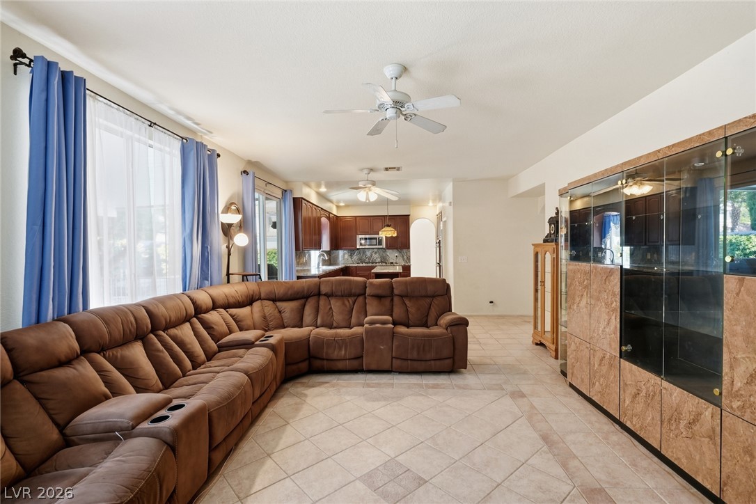 7789 Brook Valley Drive Property Photo 11
