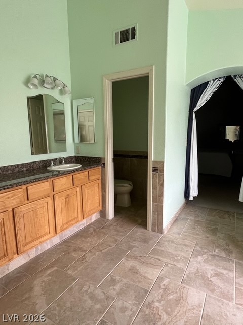 7789 Brook Valley Drive Property Photo 13
