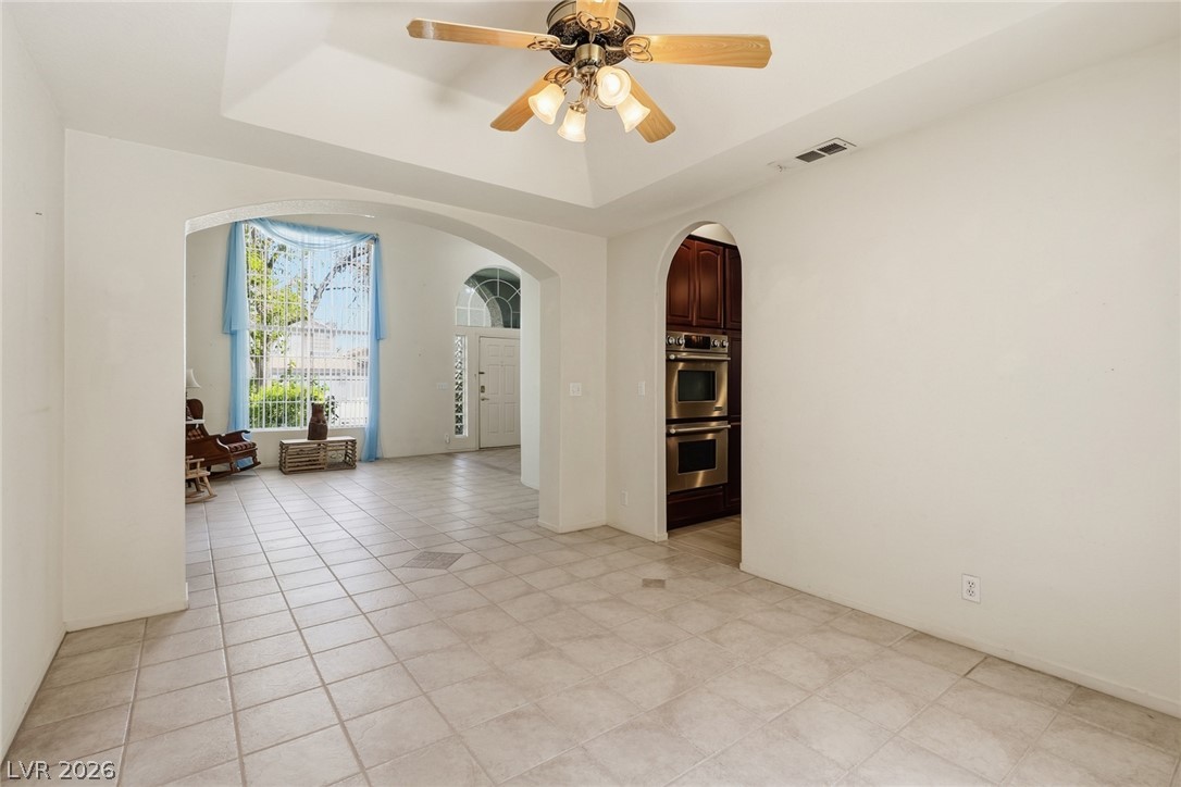 7789 Brook Valley Drive Property Photo 18