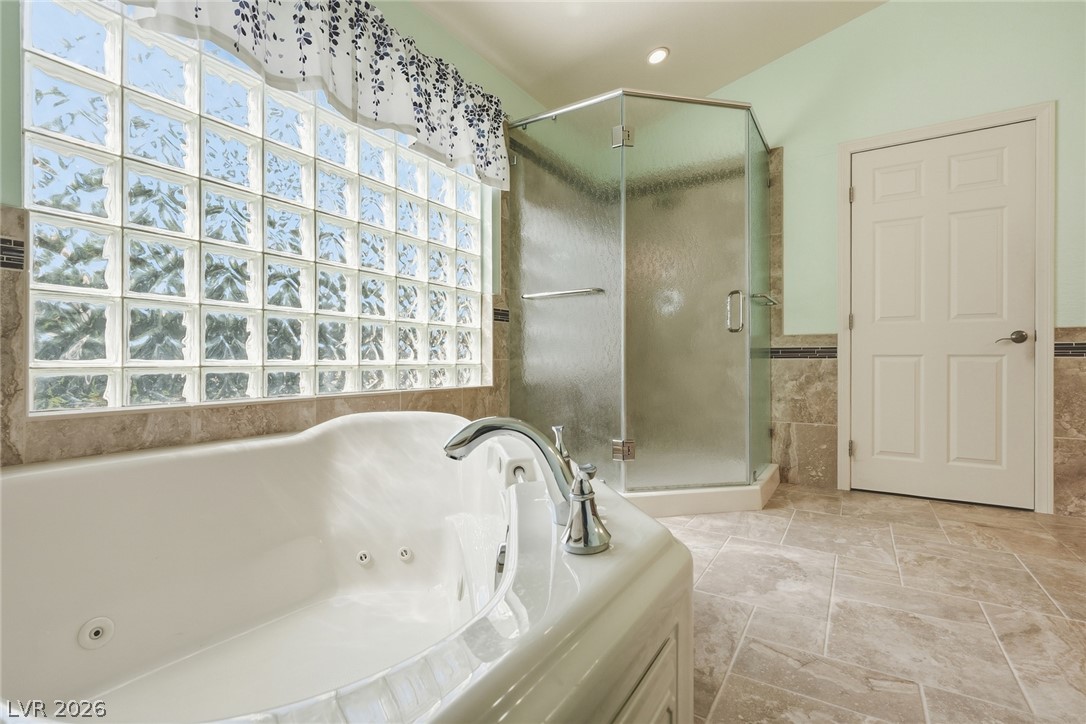 7789 Brook Valley Drive Property Photo 33