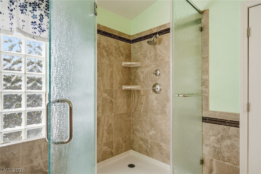 7789 Brook Valley Drive Property Photo 37