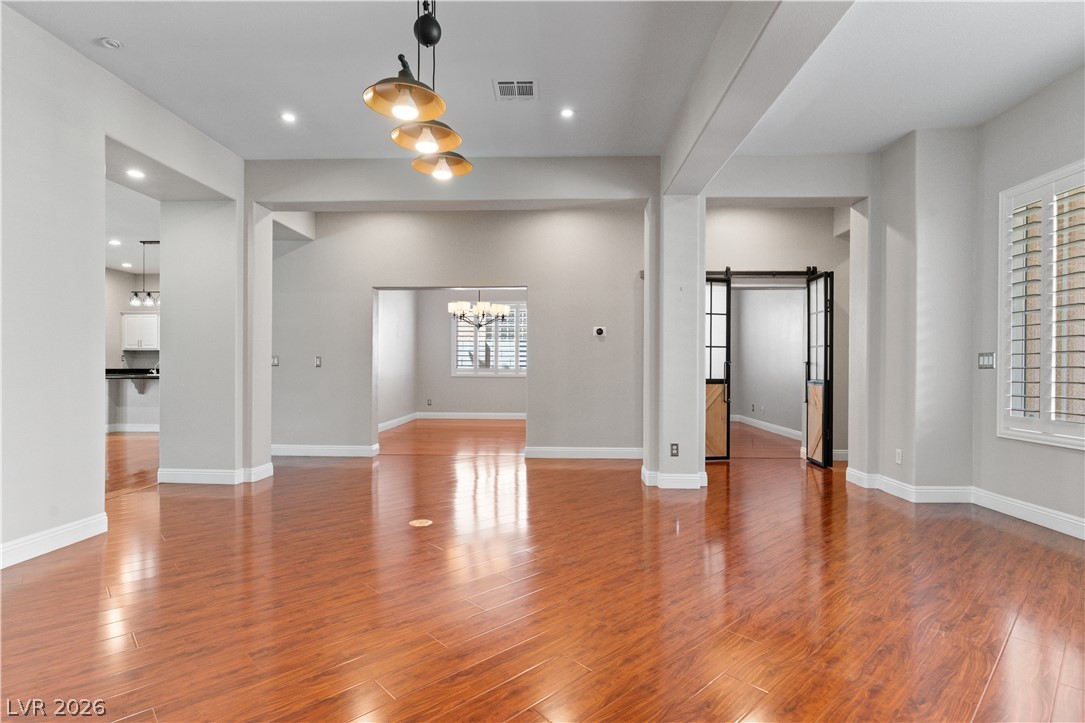 7135 Comanche Canyon Avenue Property Photo 7