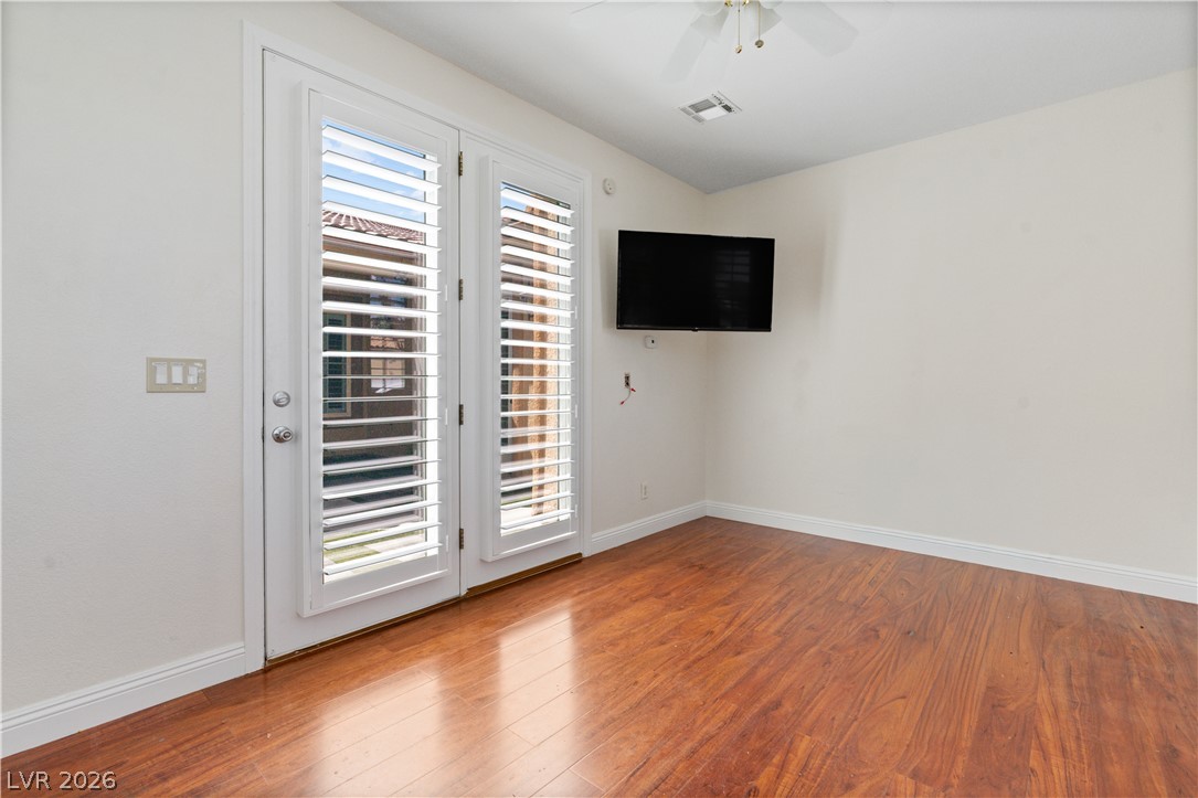 7135 Comanche Canyon Avenue Property Photo 24