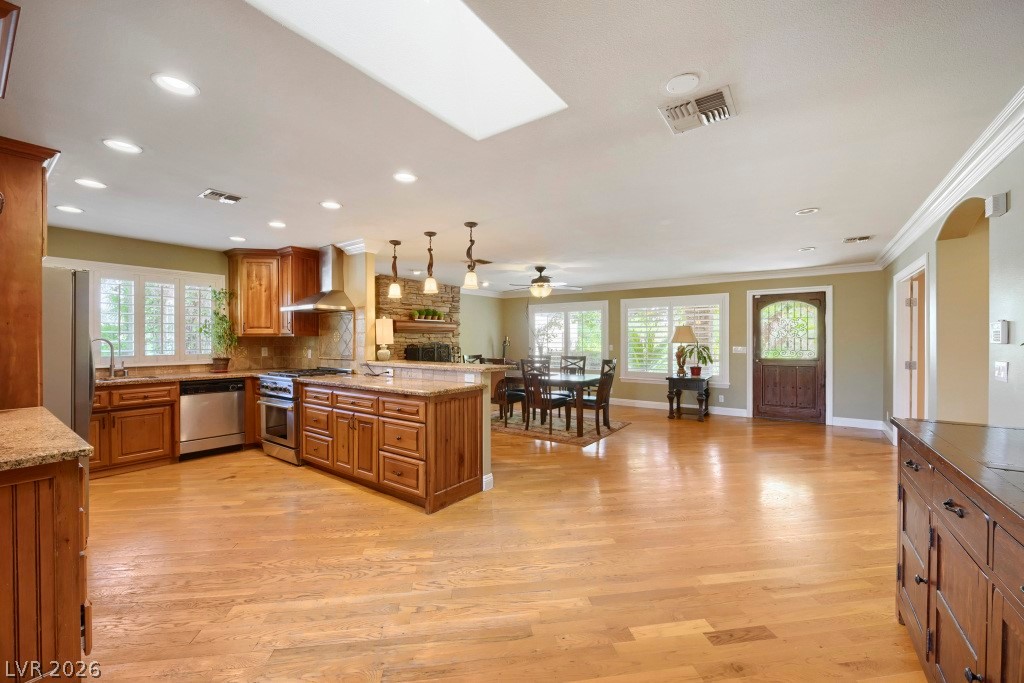 2802871 Property Photo 9
