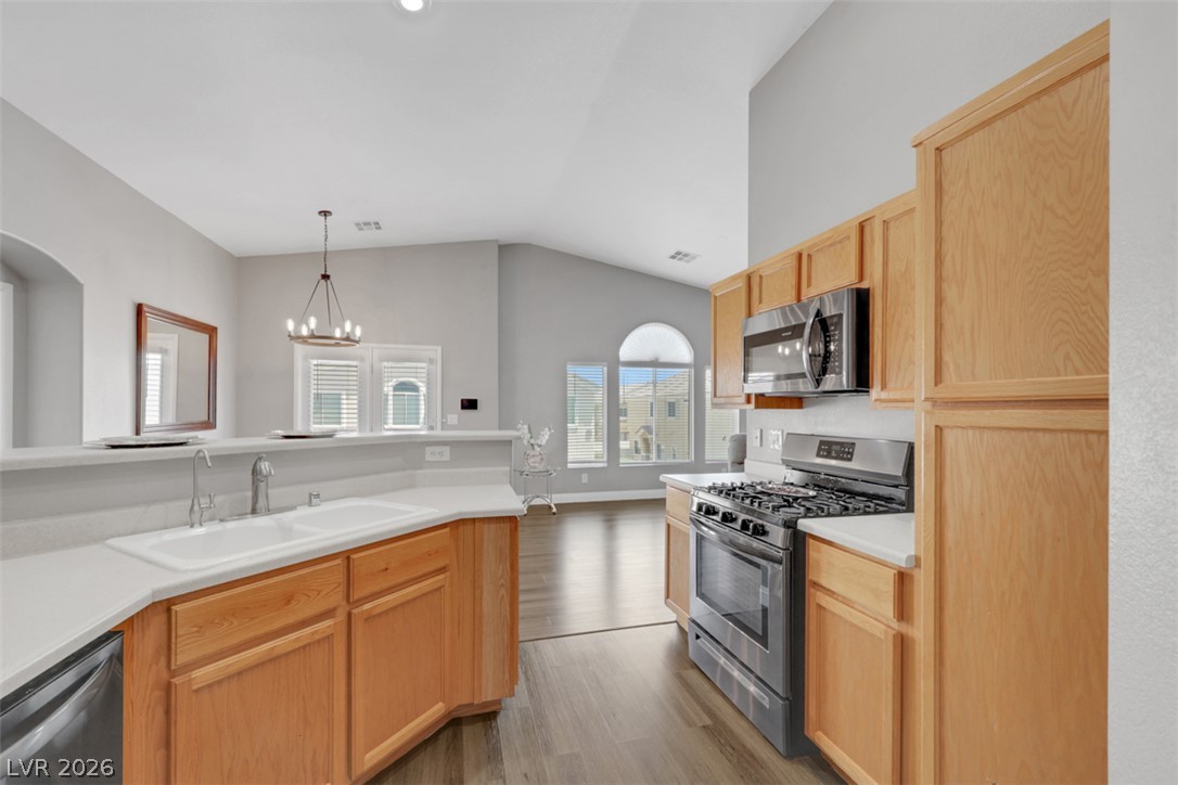 3513 Hazelnut Pine 1 Property Photo 13