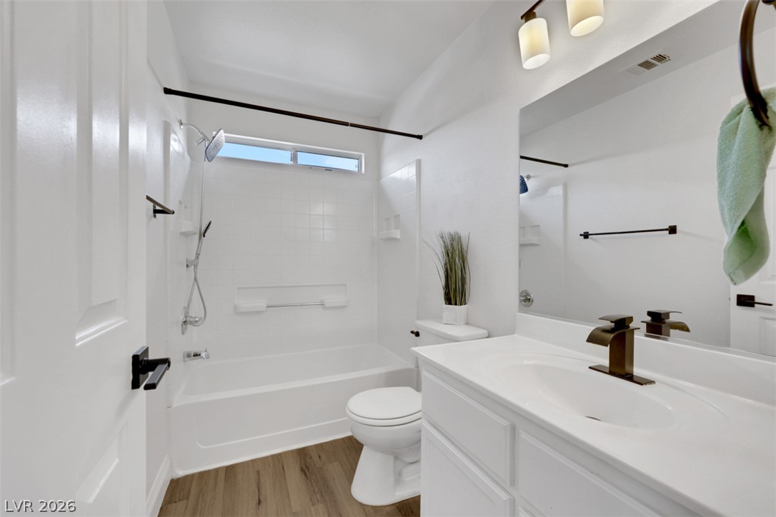 3513 Hazelnut Pine 1 Property Photo 15