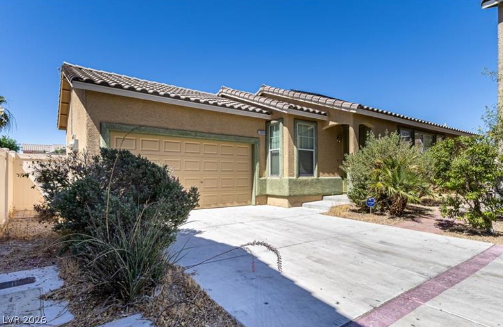 2520 Bottle Palm Court Property Photo 1