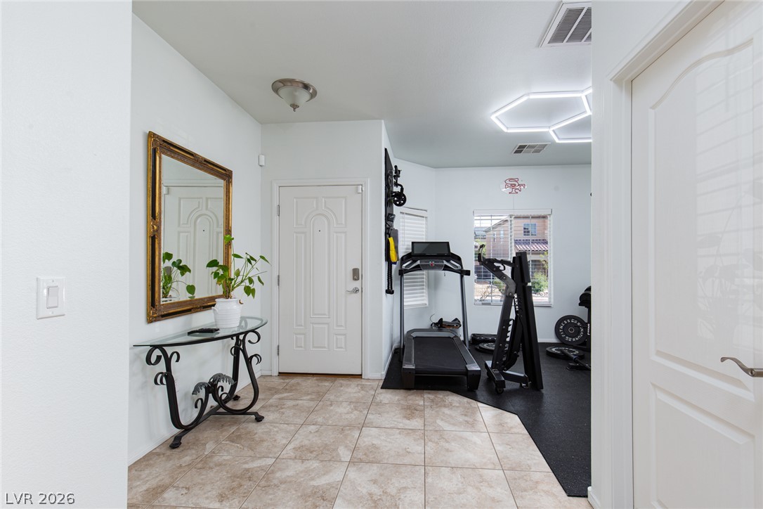 5565 Danforth Avenue Property Photo 3