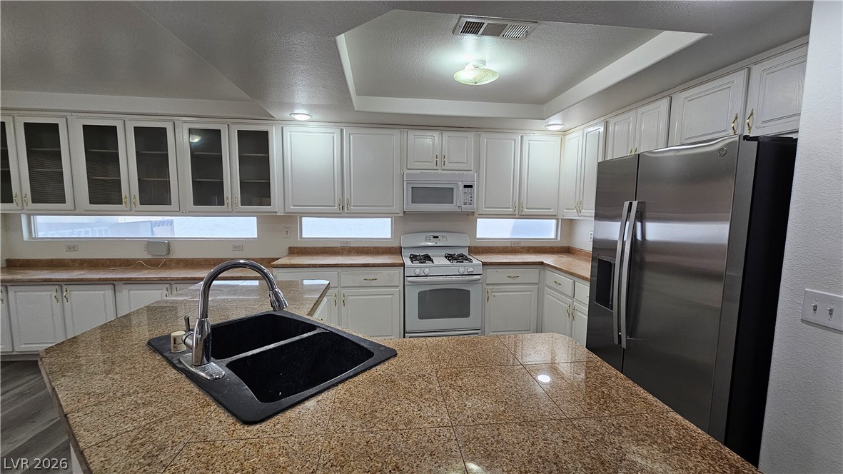 10071 Cheyenne Dawn Street Property Photo 4
