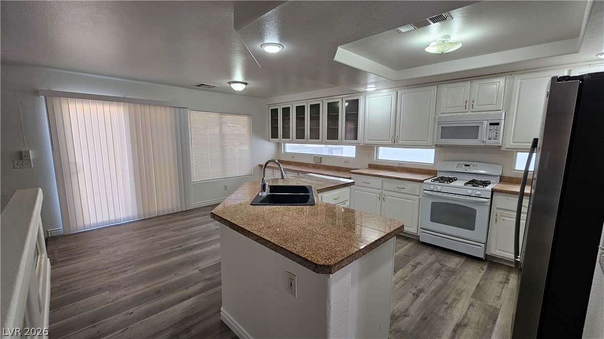 10071 Cheyenne Dawn Street Property Photo 6