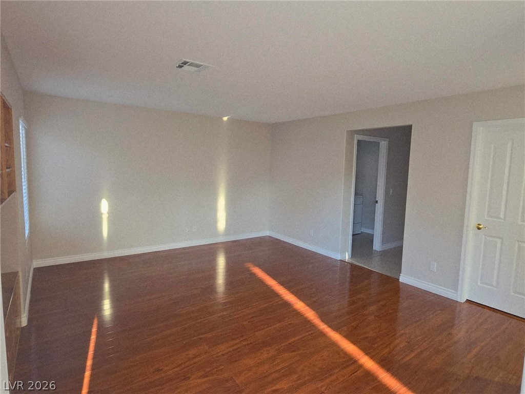 8998 Odense Way Property Photo 6