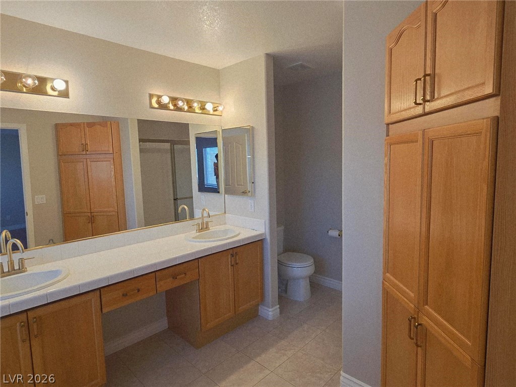 8998 Odense Way Property Photo 10