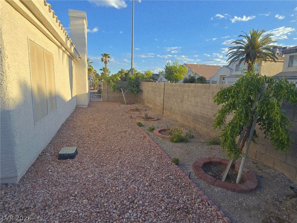 8998 Odense Way Property Photo 14
