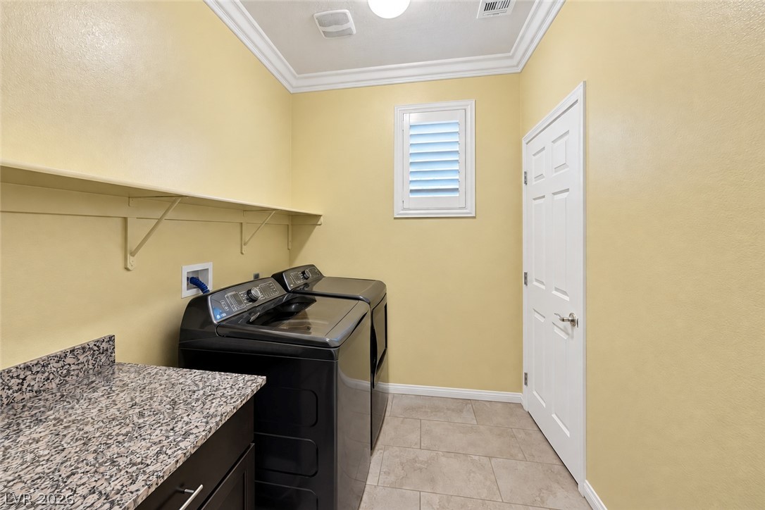 1844 Navajo Falls Street Property Photo 37