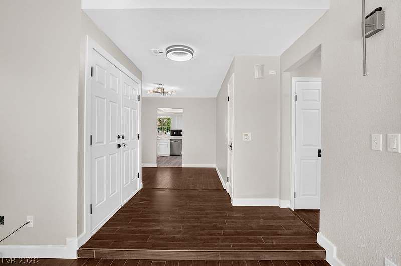 2521 Charteroak Street Property Photo 10