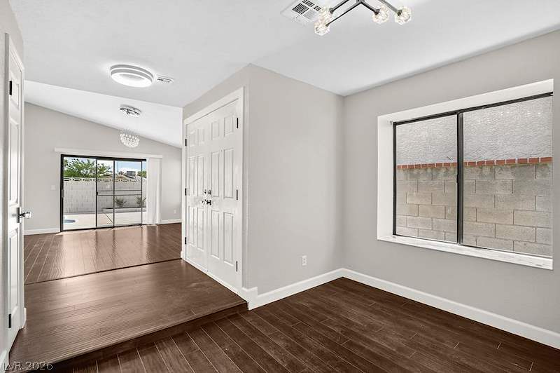 2521 Charteroak Street Property Photo 13