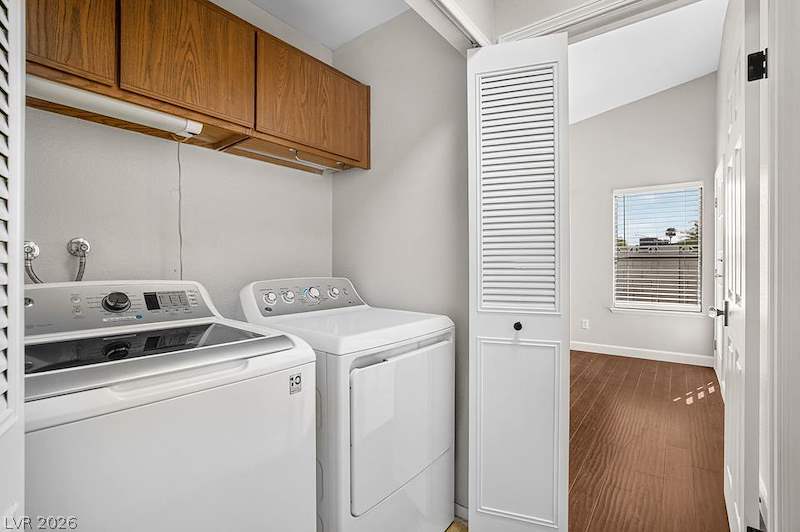 2521 Charteroak Street Property Photo 16