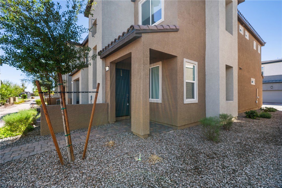 222 Krameria Avenue Property Photo 1