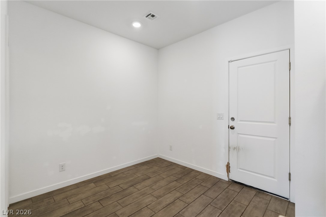 222 Krameria Avenue Property Photo 6