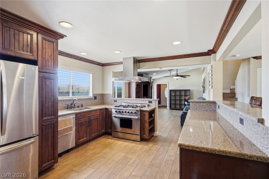 567 Dutchman Avenue Property Photo 3