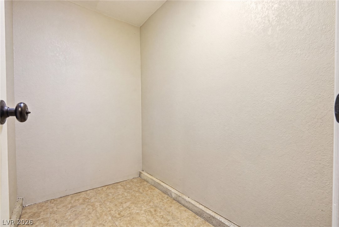 567 Dutchman Avenue Property Photo 19