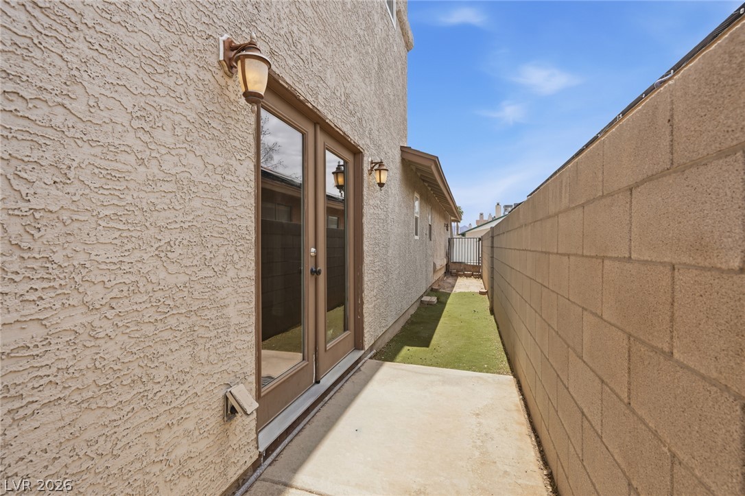 567 Dutchman Avenue Property Photo 36