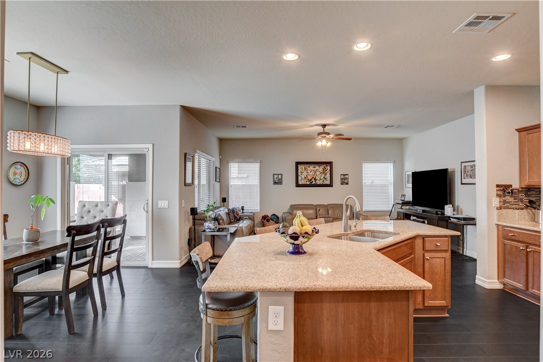 10604 Harvest Green Way Property Photo 17