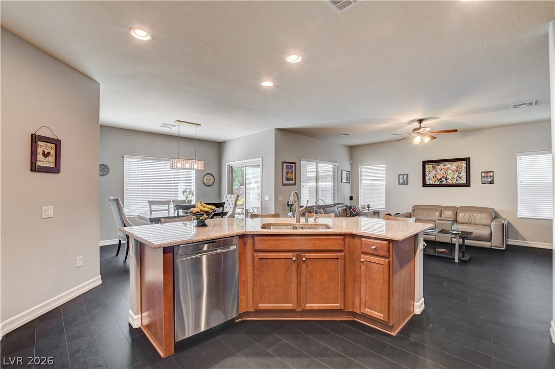 10604 Harvest Green Way Property Photo 18