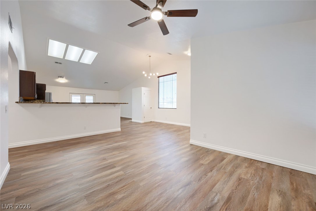 1548 Champagne Circle Property Photo 8