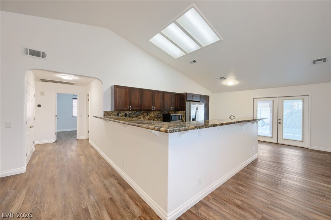 1548 Champagne Circle Property Photo 11