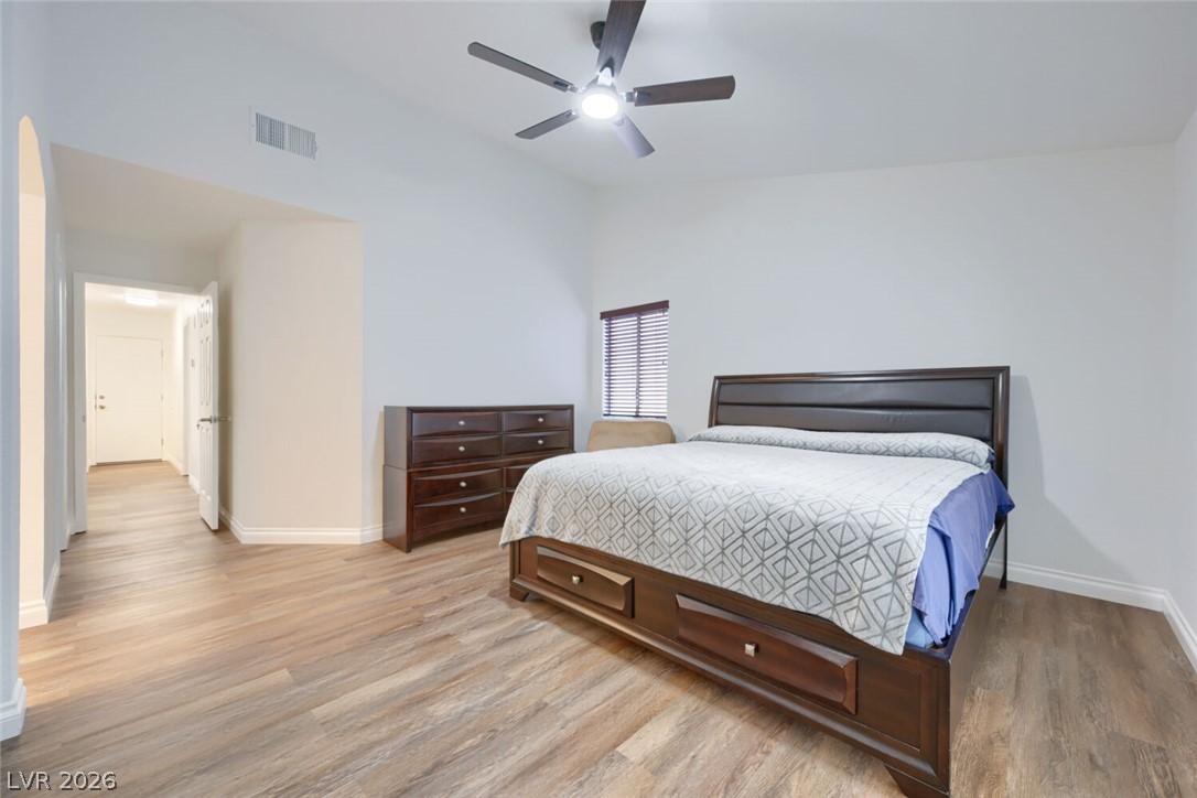 1548 Champagne Circle Property Photo 13