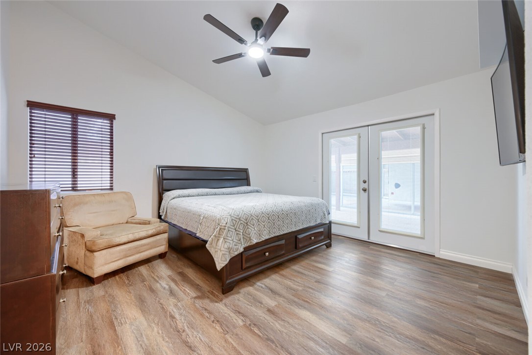 1548 Champagne Circle Property Photo 14