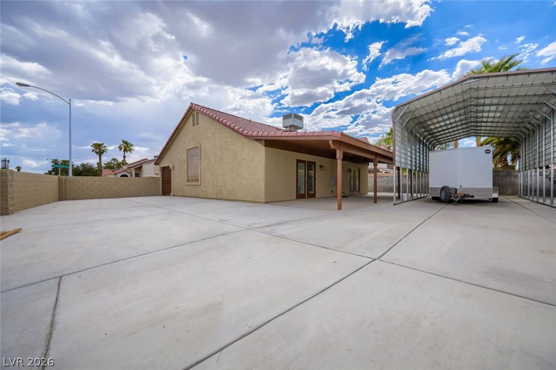 1548 Champagne Circle Property Photo 24