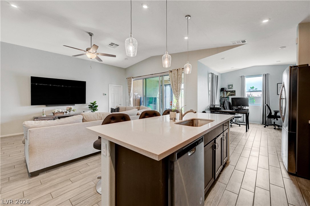 27 Red Sandstone Avenue Property Photo 1