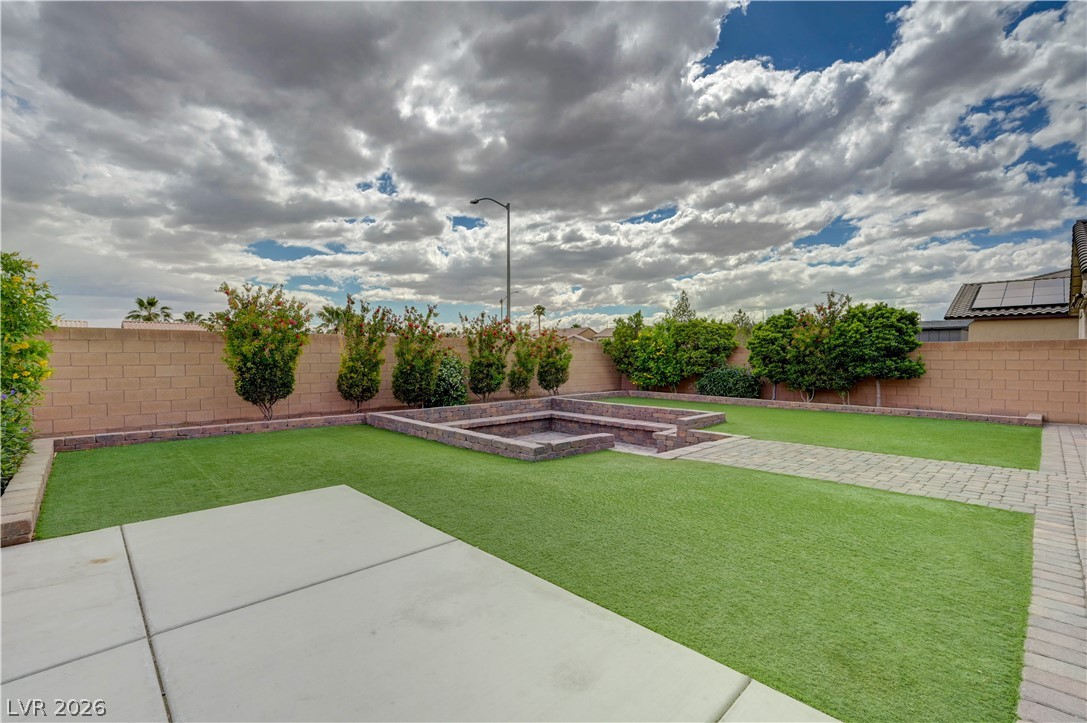27 Red Sandstone Avenue Property Photo 60