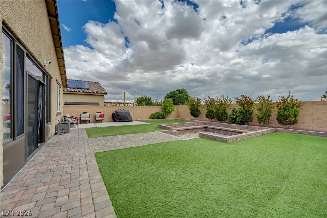 27 Red Sandstone Avenue Property Photo 61
