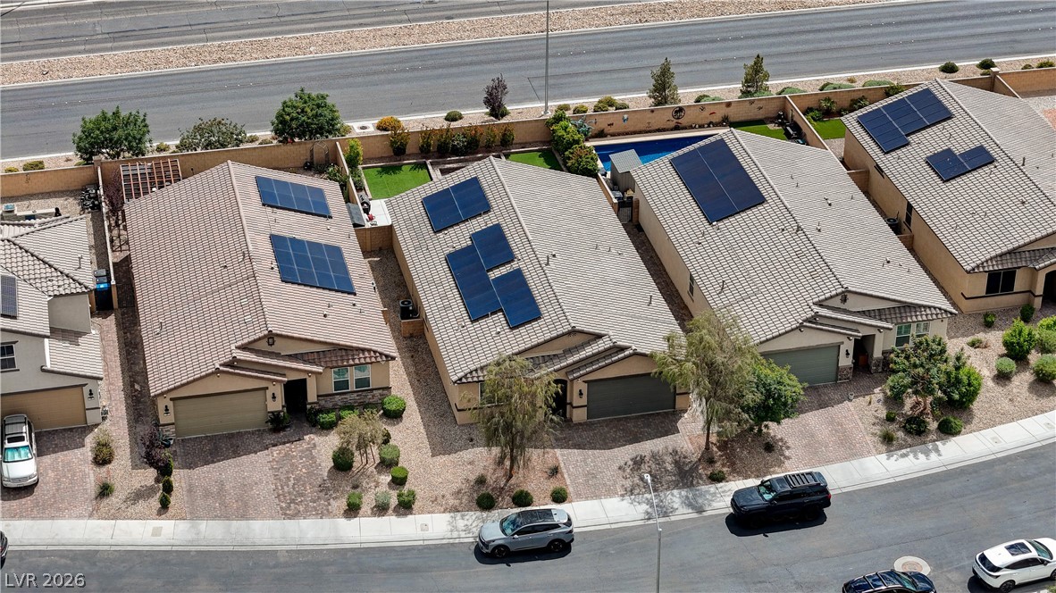 27 Red Sandstone Avenue Property Photo 78