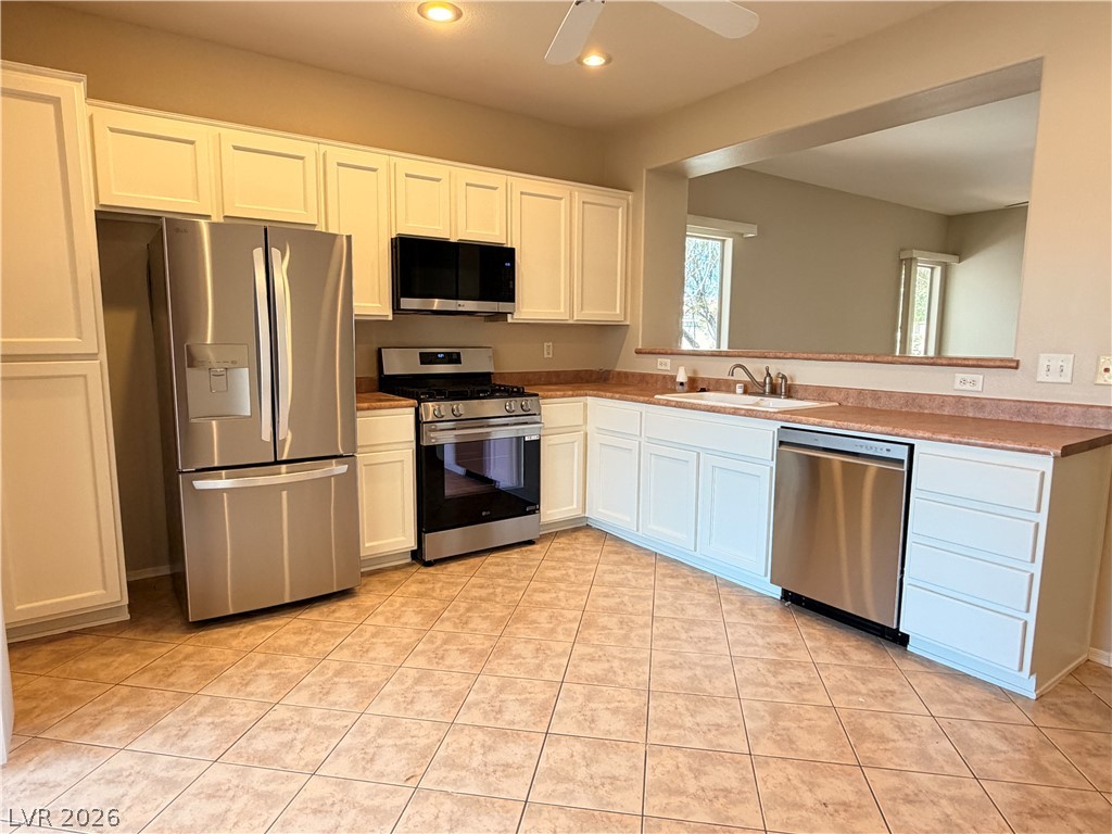 2523 Romanza Road Property Photo 11