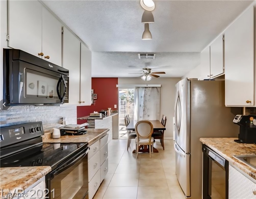4181 Royalhill Avenue Property Photo 4