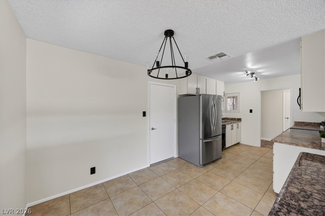 4181 Royalhill Avenue Property Photo 12