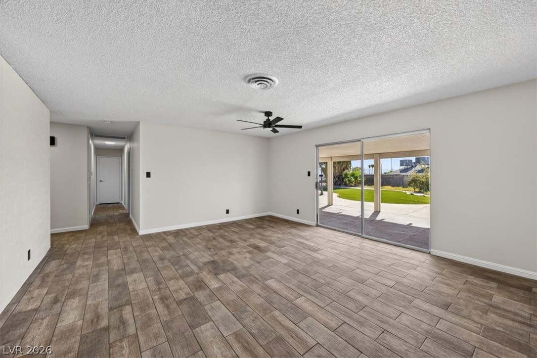 4181 Royalhill Avenue Property Photo 17