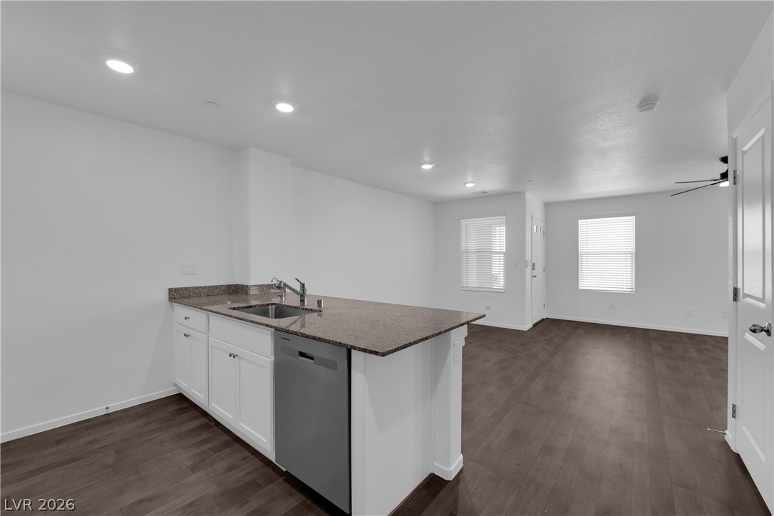1114 Scarlet Sparrow Street Property Photo 19