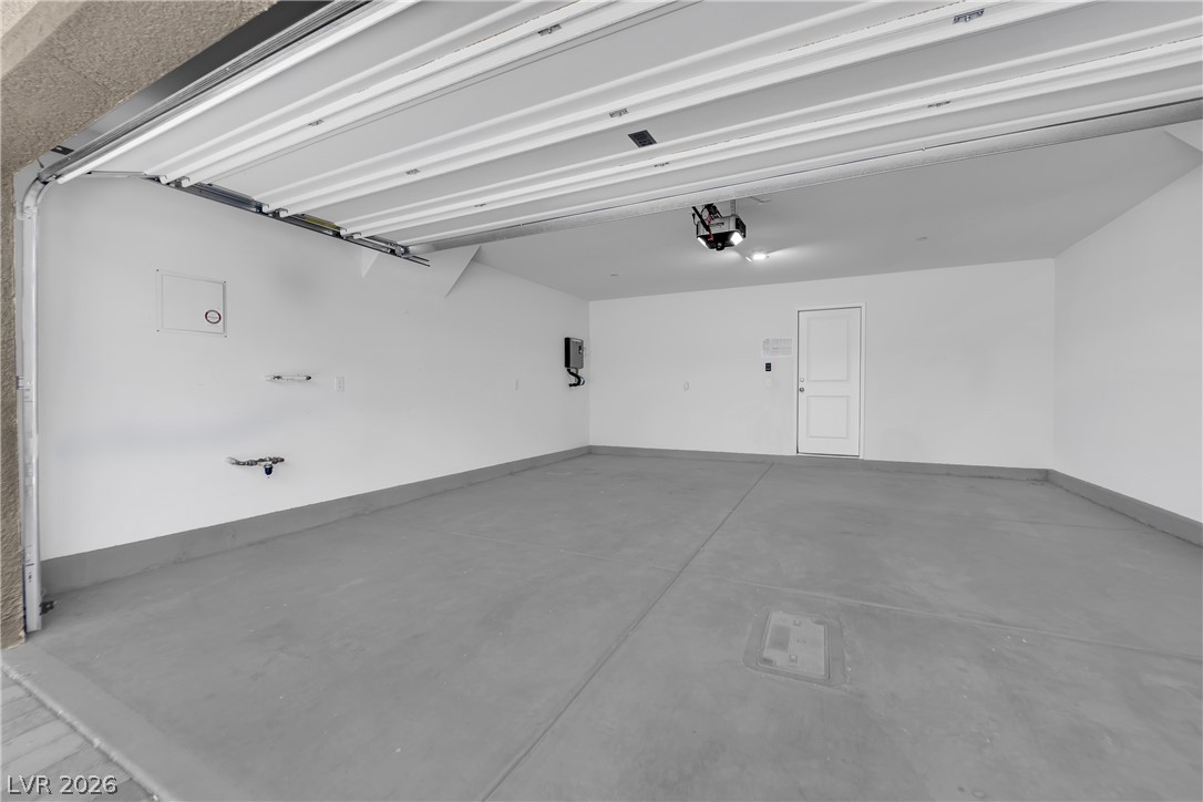 1114 Scarlet Sparrow Street Property Photo 45