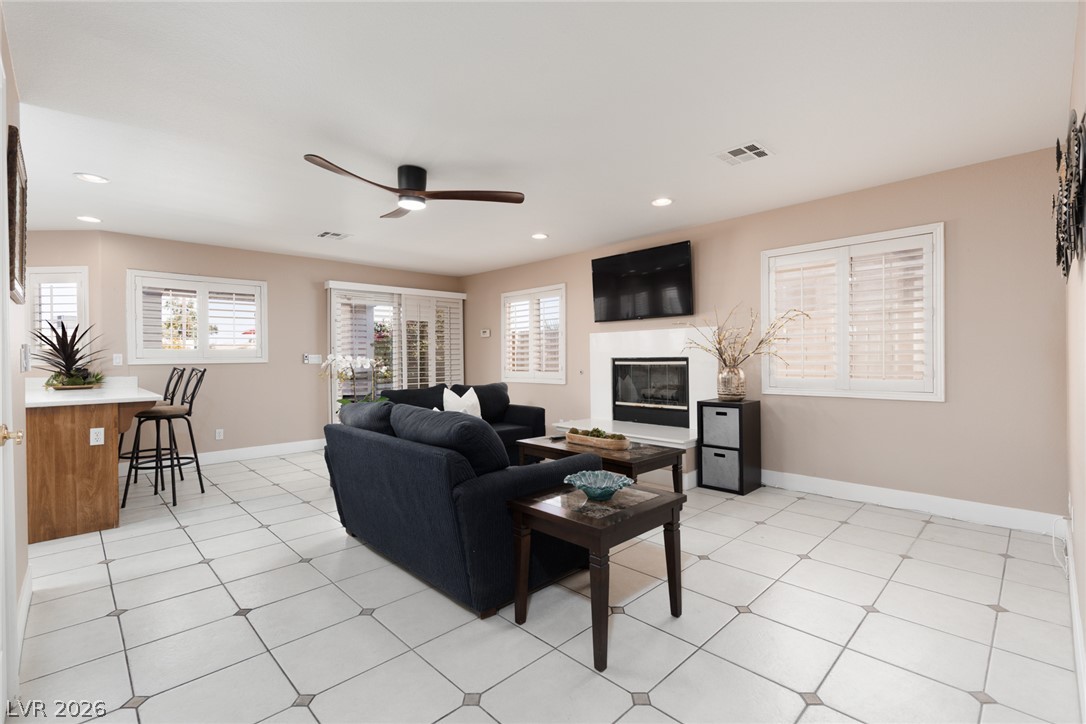 2635 Regency Cove Court Property Photo 8