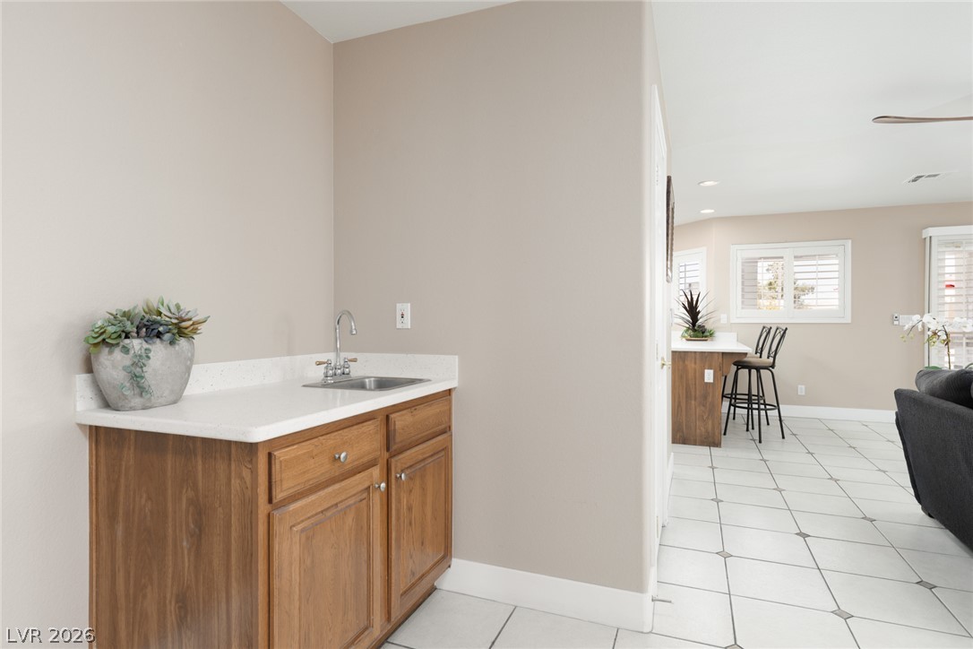 2635 Regency Cove Court Property Photo 13