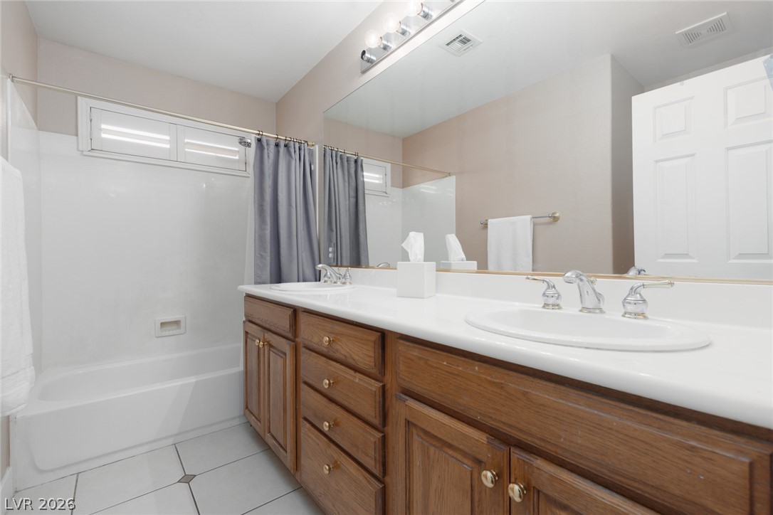 2635 Regency Cove Court Property Photo 18