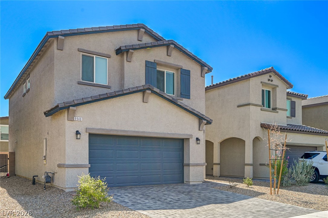 9946 Indigo Cliffs Street Property Photo 3
