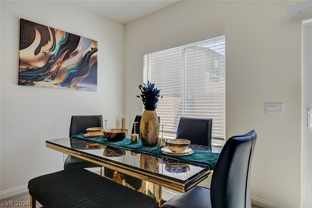 9946 Indigo Cliffs Street Property Photo 10