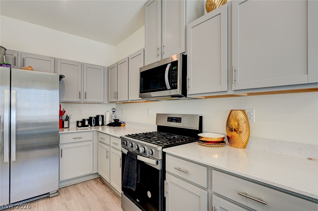 9946 Indigo Cliffs Street Property Photo 14