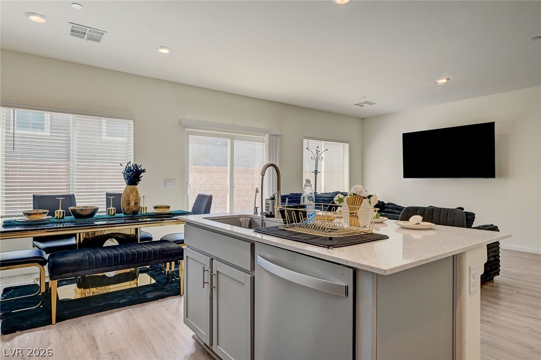 9946 Indigo Cliffs Street Property Photo 15